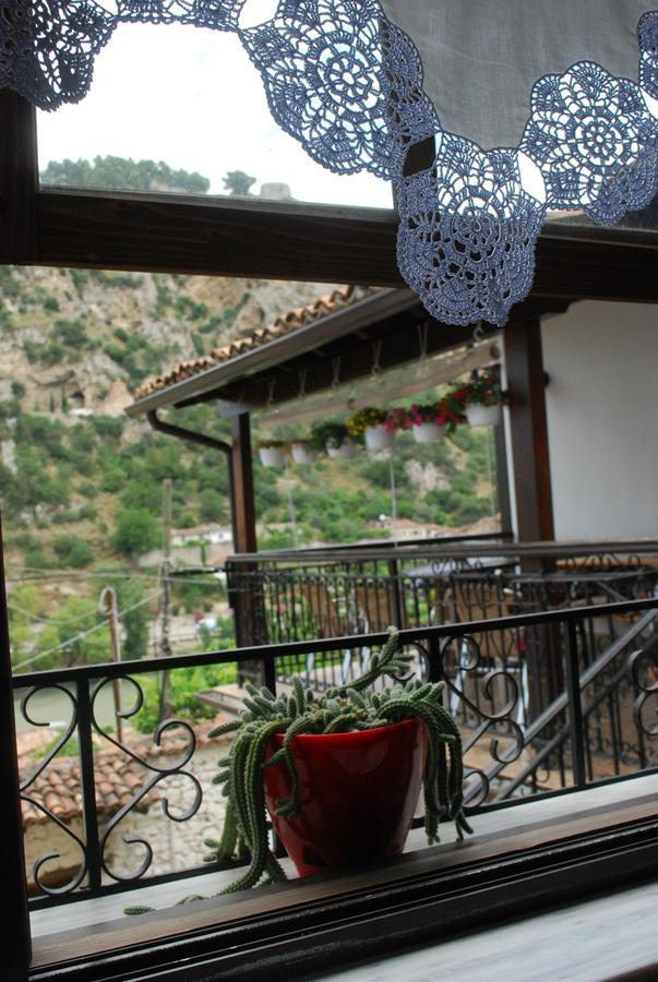 Ana Rest House Hostel Berat Exterior foto